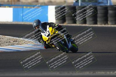 media/Oct-11-2025-CRA (Sat) [[48ae399f89]]/Races/Race 10/